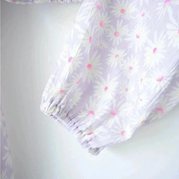 Elodie Floral Blouse New With Tags - Picture 5 of 7